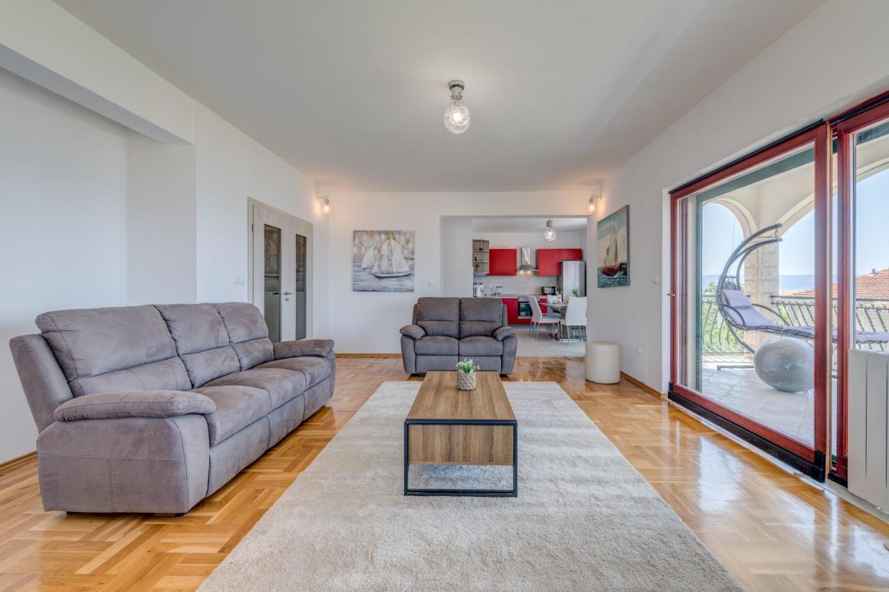 Apartman Aurelia Подстрана Екстер'єр фото